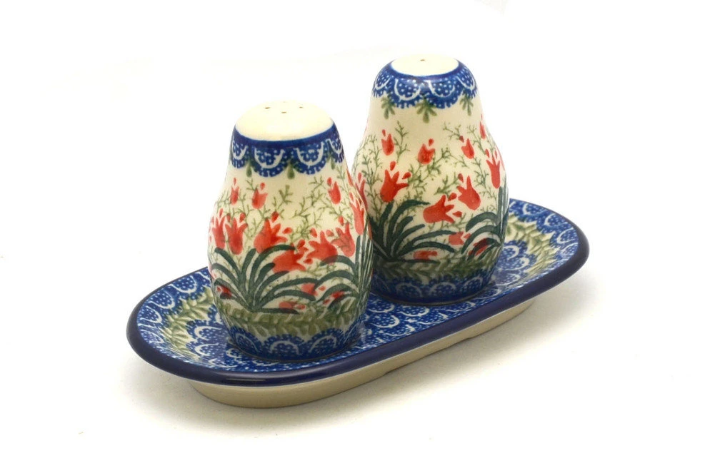 Polish Pottery Salt & Pepper Set - Crimson Bells
